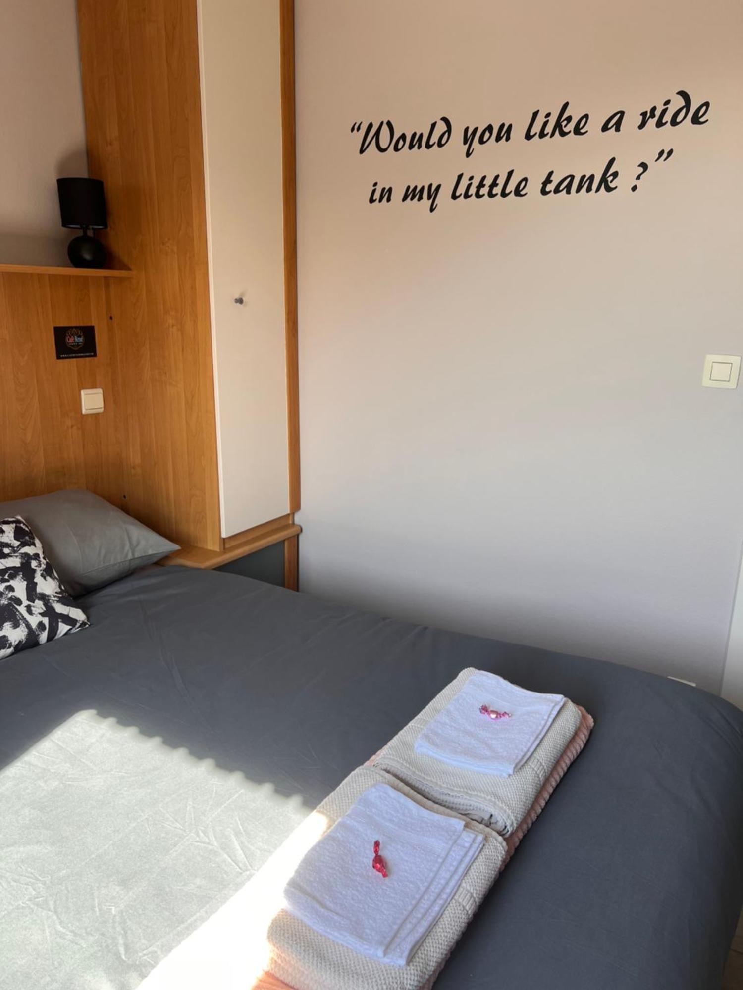 Klappoel - By Cafe Rene Borgloon Hotell Eksteriør bilde